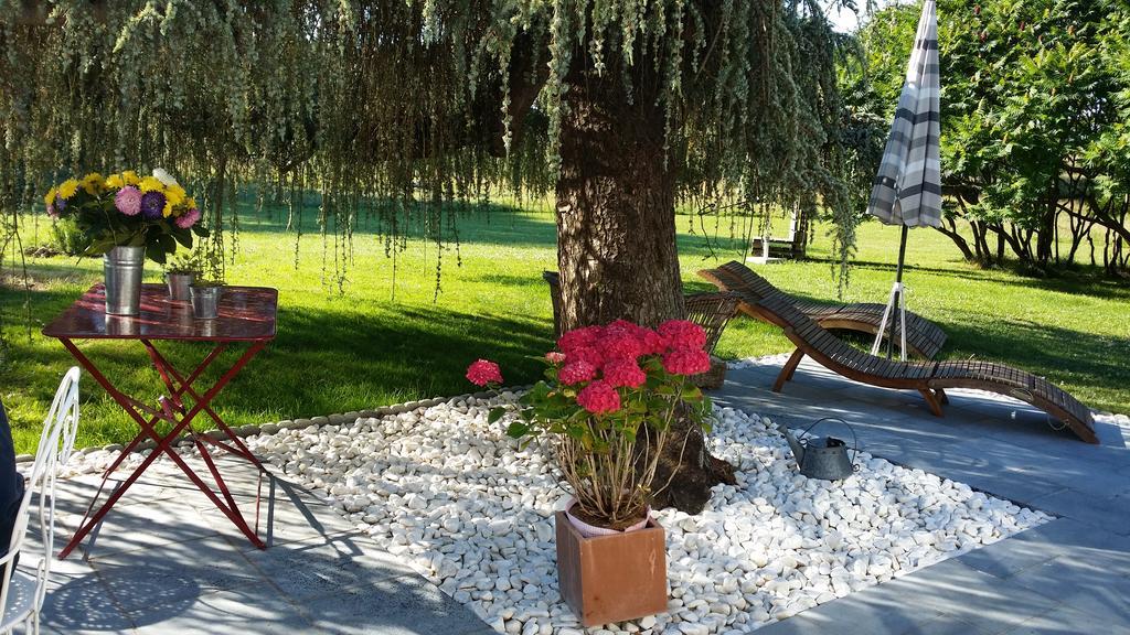 Maison Prairie Bonheur Bed & Breakfast Magny-les-Hameaux Ngoại thất bức ảnh
