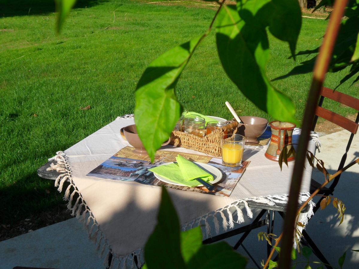Maison Prairie Bonheur Bed & Breakfast Magny-les-Hameaux Ngoại thất bức ảnh
